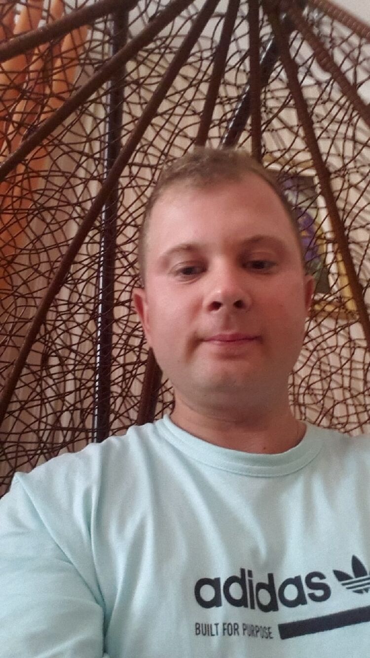  ,   Artem, 35 ,   ,   , c 