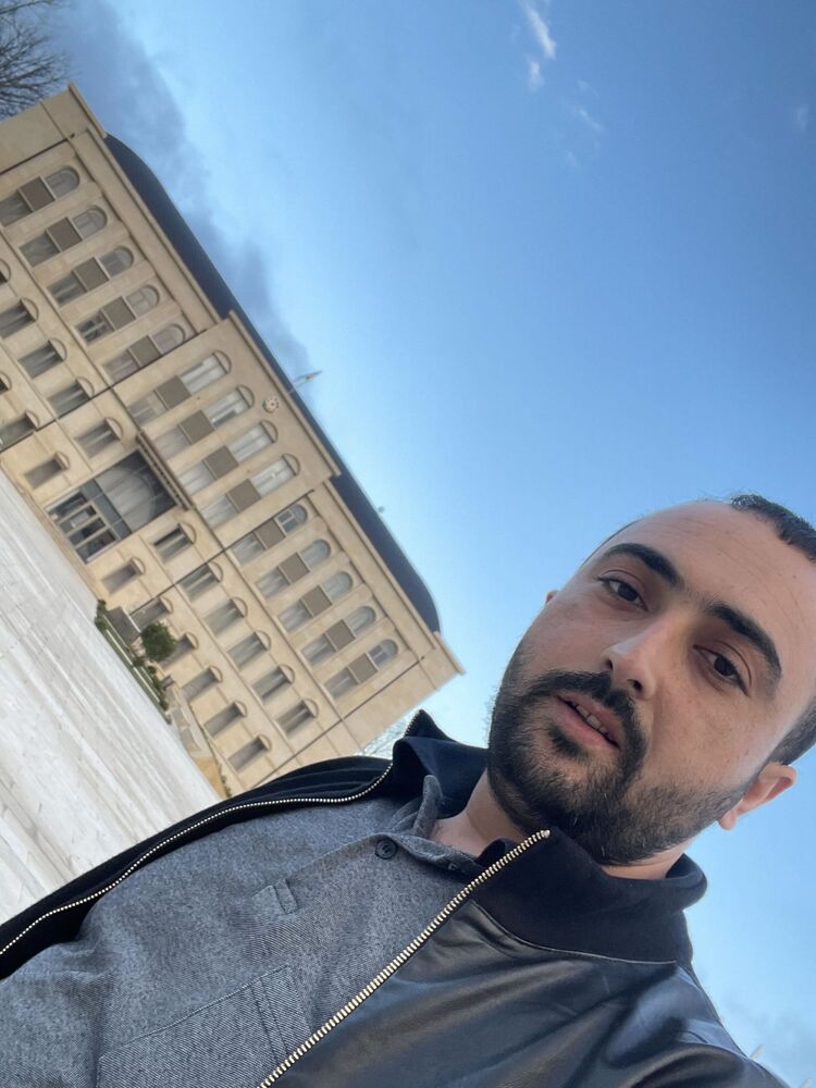  49817491  , 31 ,    
