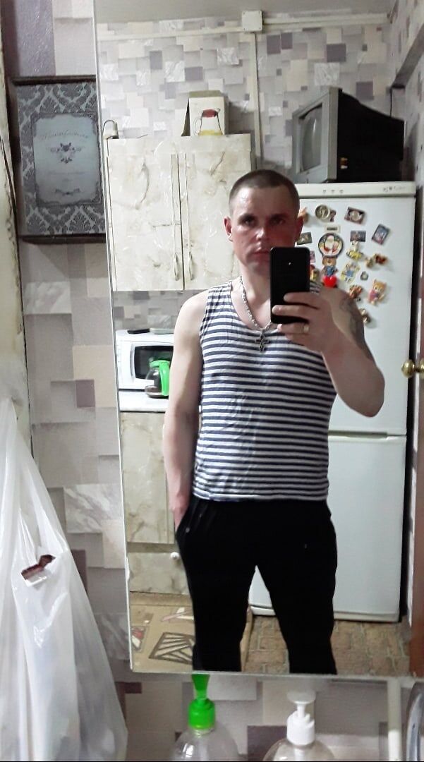  ,   Alexander, 37 ,     , c , 