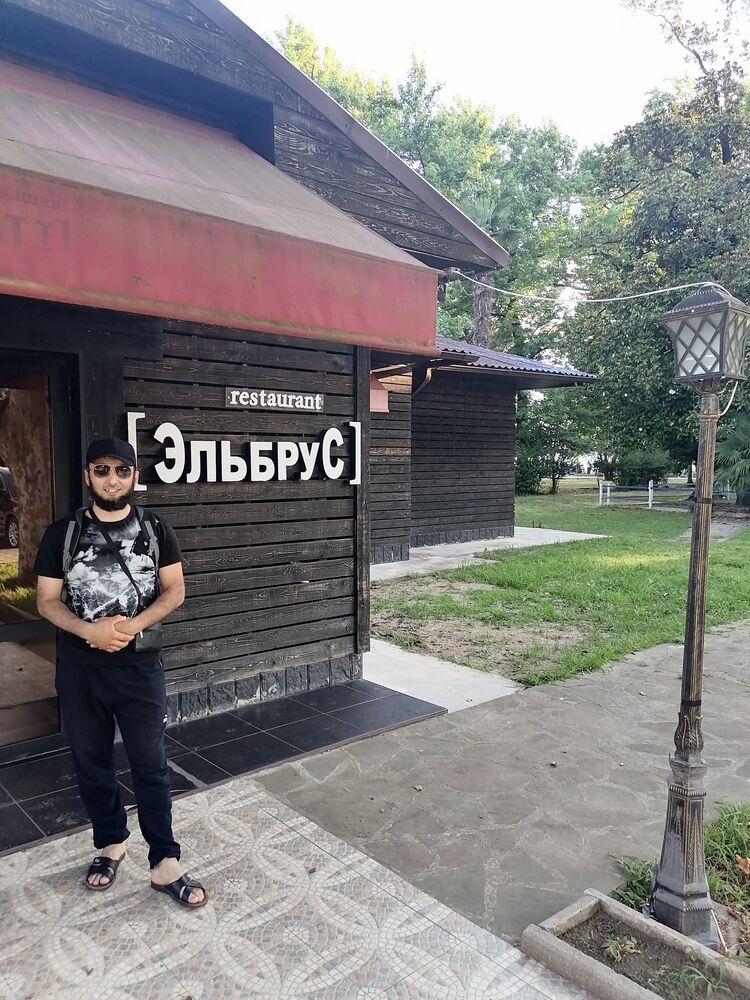  ,   Azamat, 35 ,   ,   , c , 