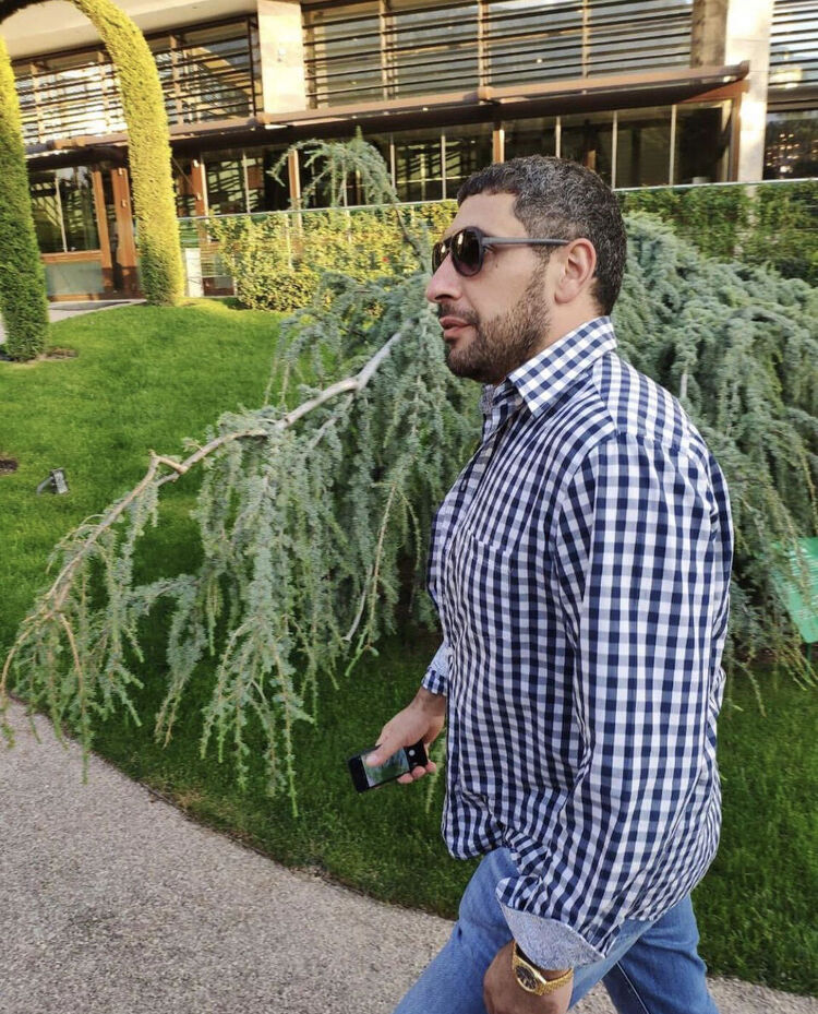  ,   Seyran, 32 ,   ,   