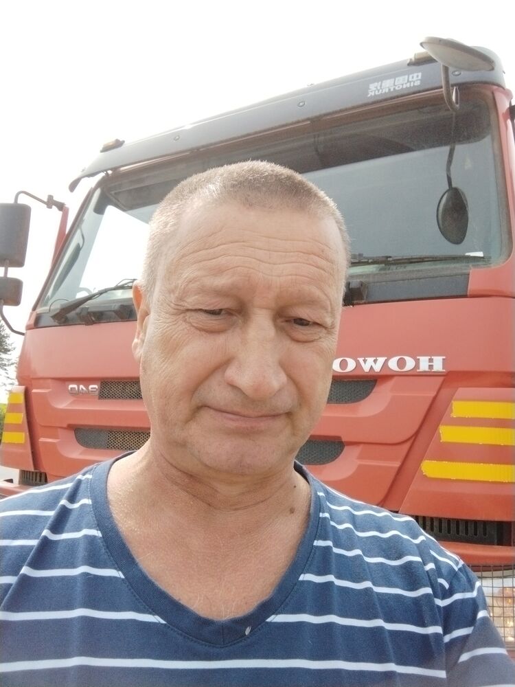  35377451  , 61 ,    