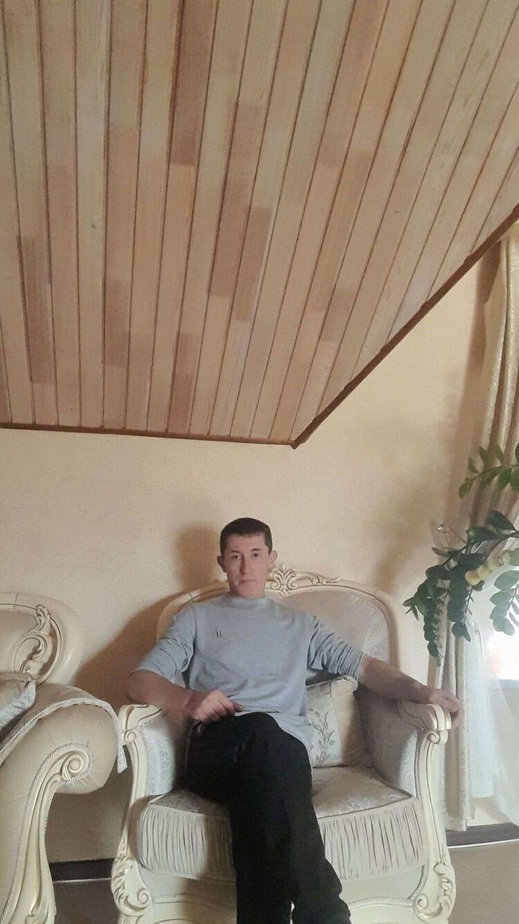  33594441  , 37 ,    