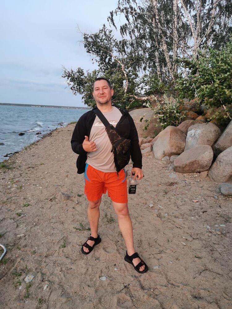  53719091  , 37 ,    -