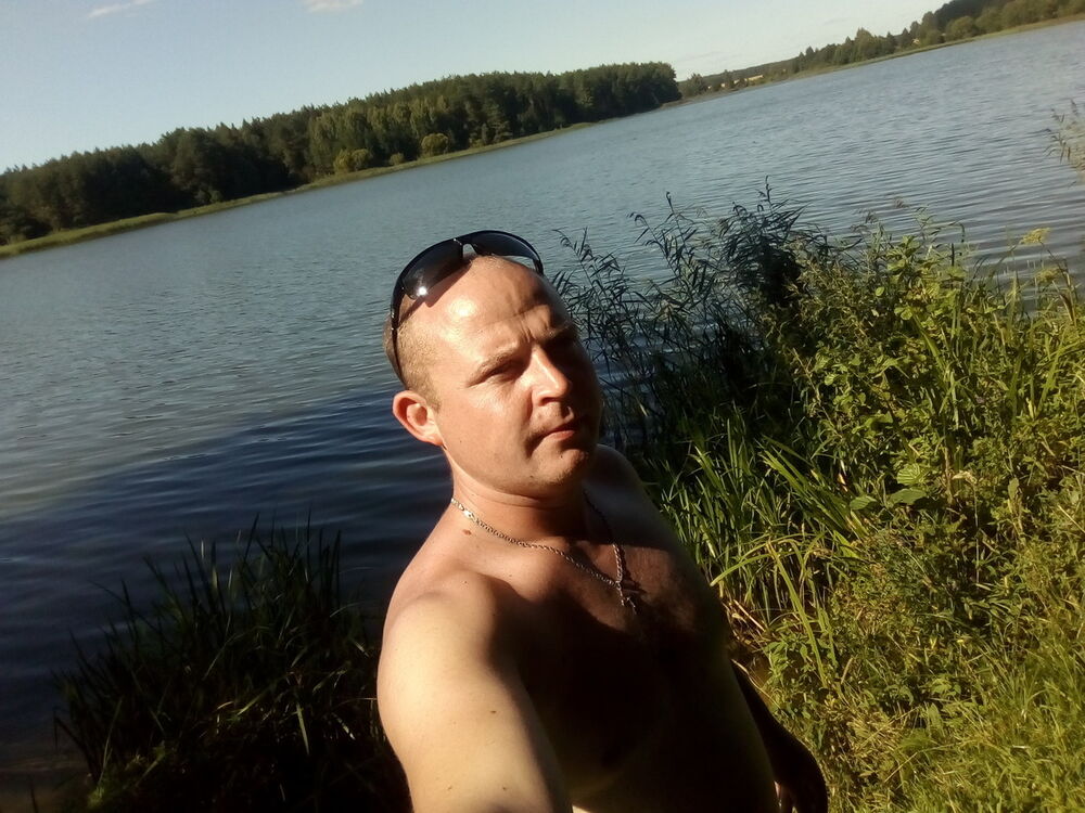  13519901  Garik, 39 ,    