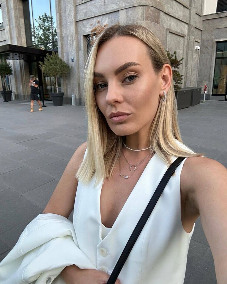 ���� 37302981 ������� ���������, 32 ����, ���� ���������� � ����������