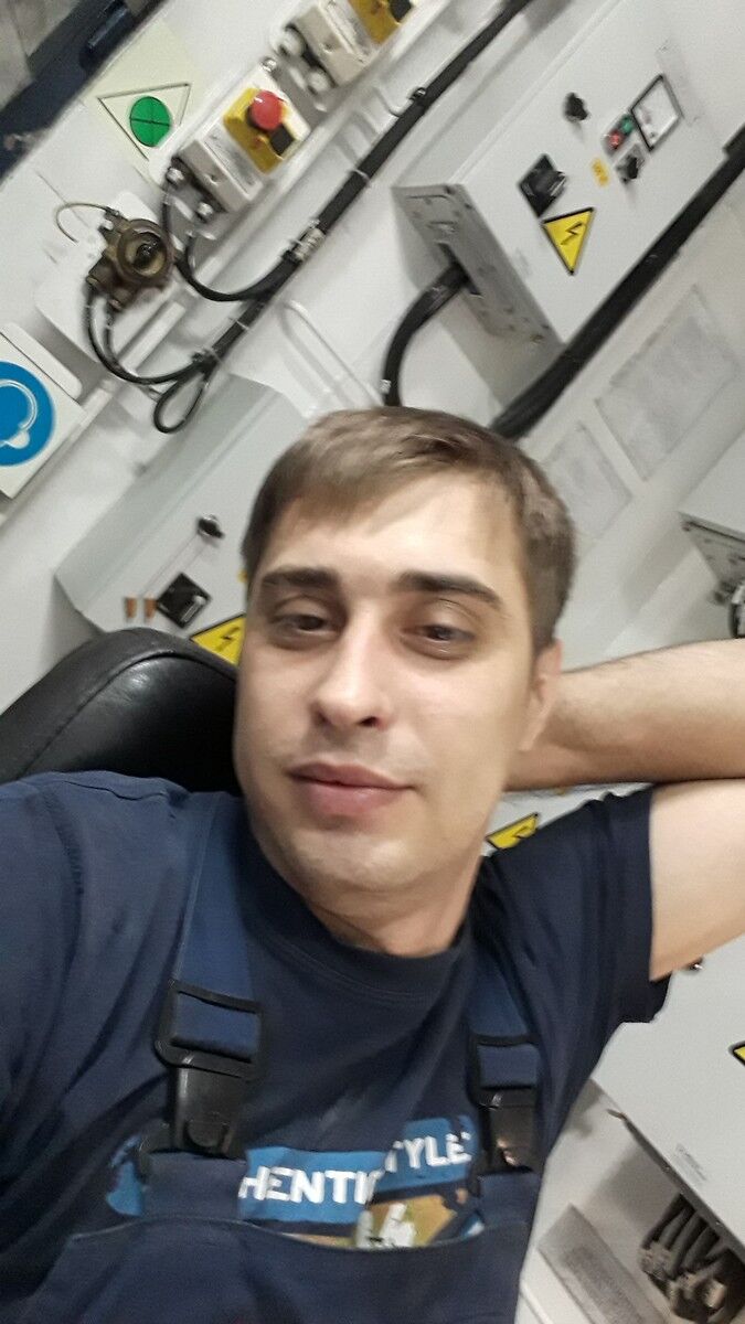 ���� 16351381 ������� ����, 37 ���, ���� ���������� � ���������