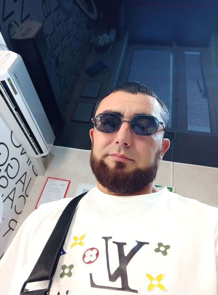  28308601  Farokhidin, 37 ,    