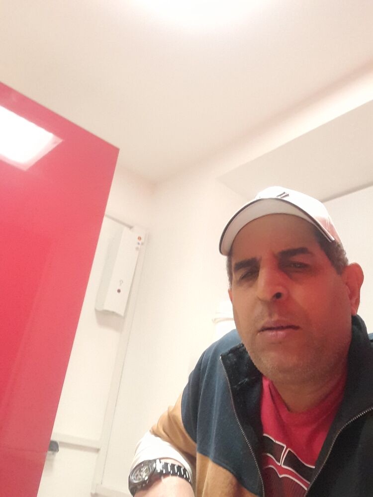  ,   David, 54 ,   ,   
