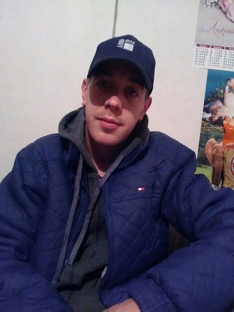  11361321  Denis, 32 ,    