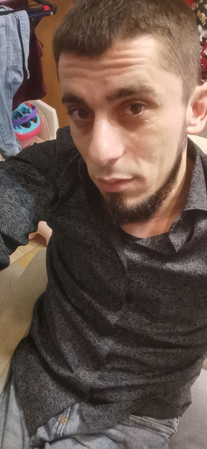  51424081  Ako, 30 ,    