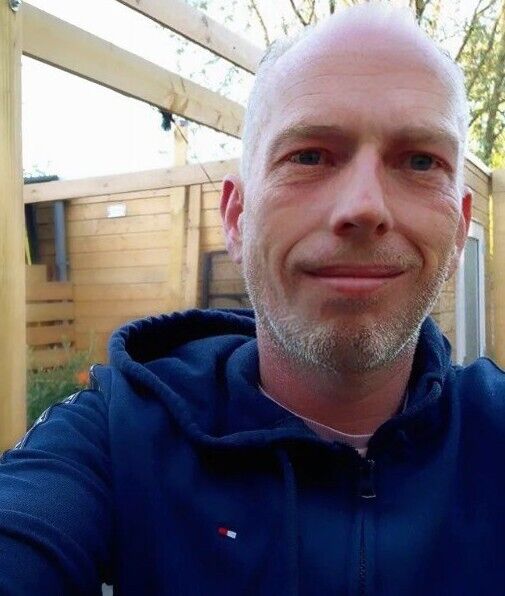  ,   Dirk, 45 ,   ,   , c , 