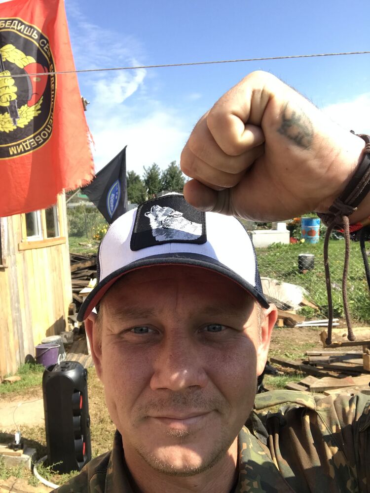  49151851  , 35 ,    