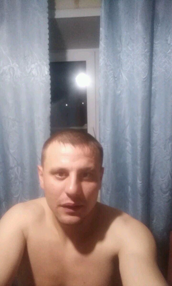  18871611  , 33 ,    