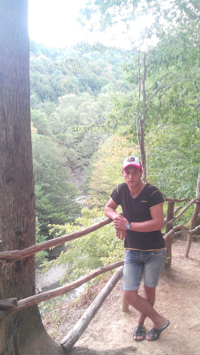  6785441  Artem, 35 ,    