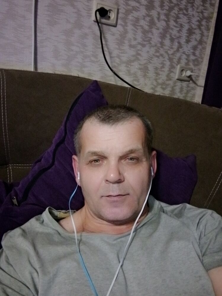  32217221  , 51 ,    