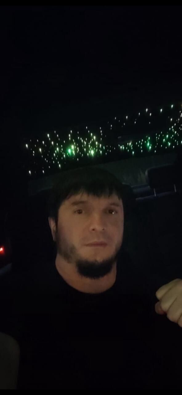  52782861  , 35 ,    