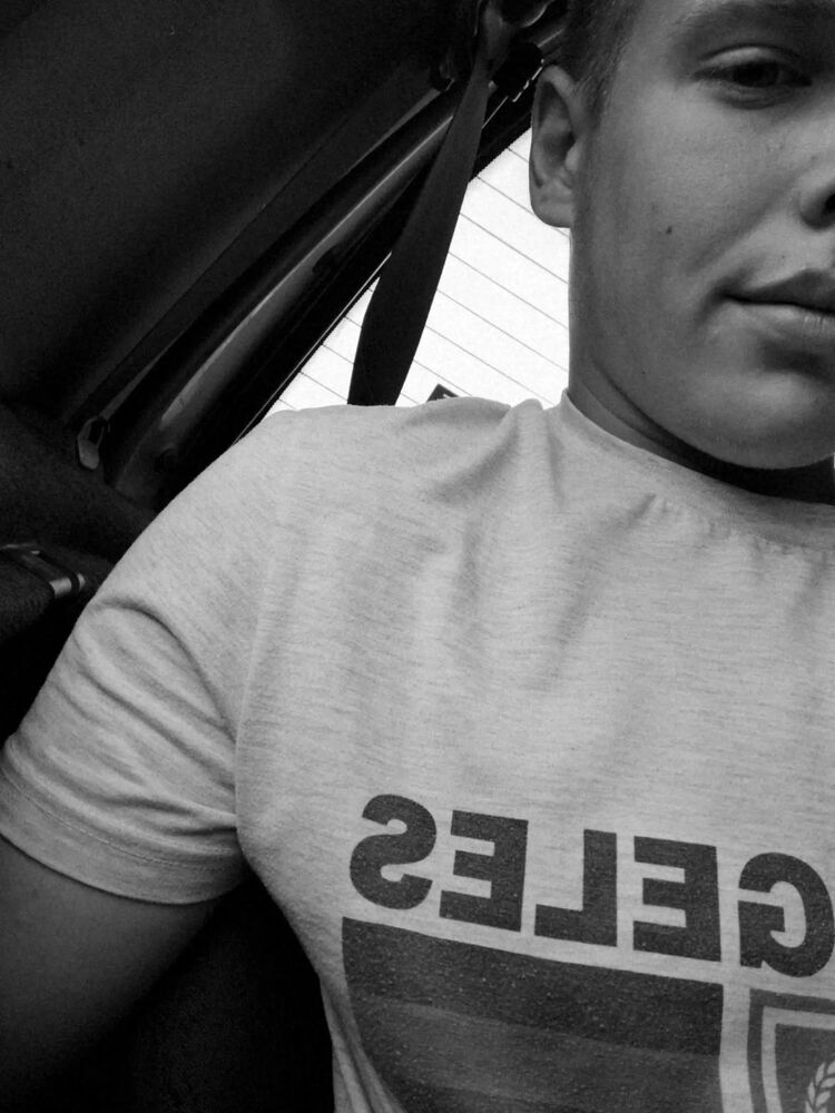 ���� 27108951 ����� Daniil, 25 ���, ���� ���������� � ������������