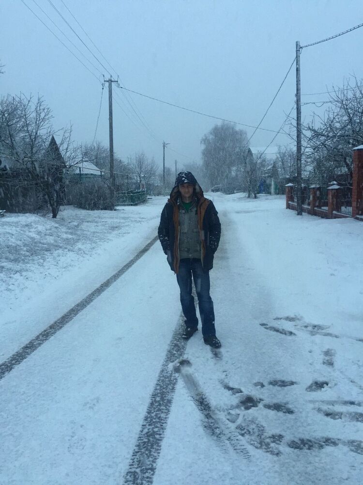  ,   Vlad, 36 ,   ,   