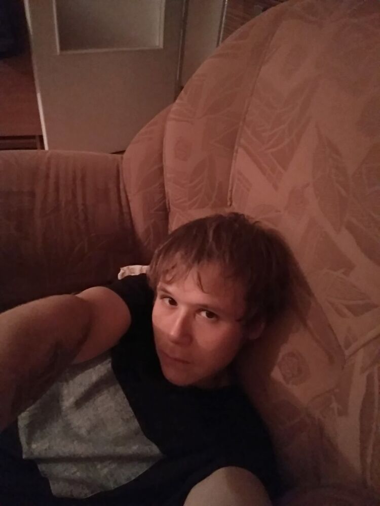  17885981  , 33 ,    