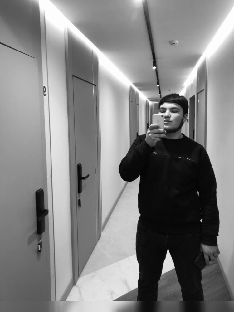  31518401  Aziz, 24 ,    