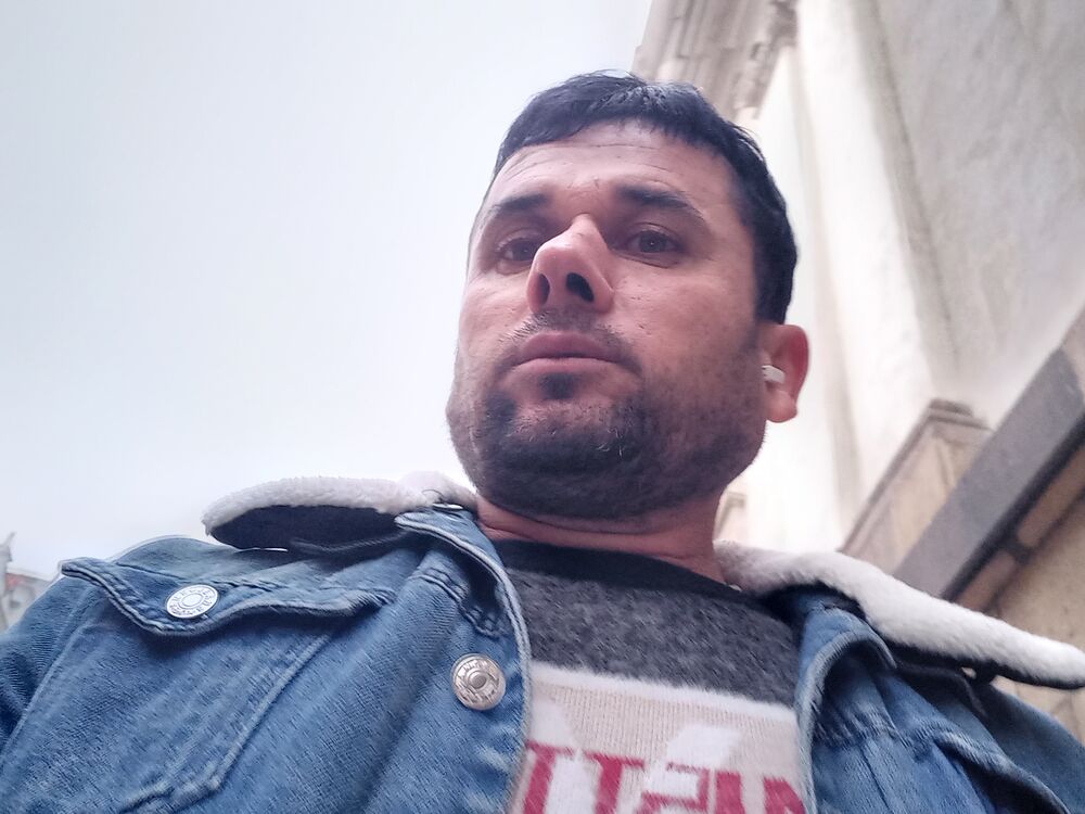  48523371  , 37 ,    Bohnice