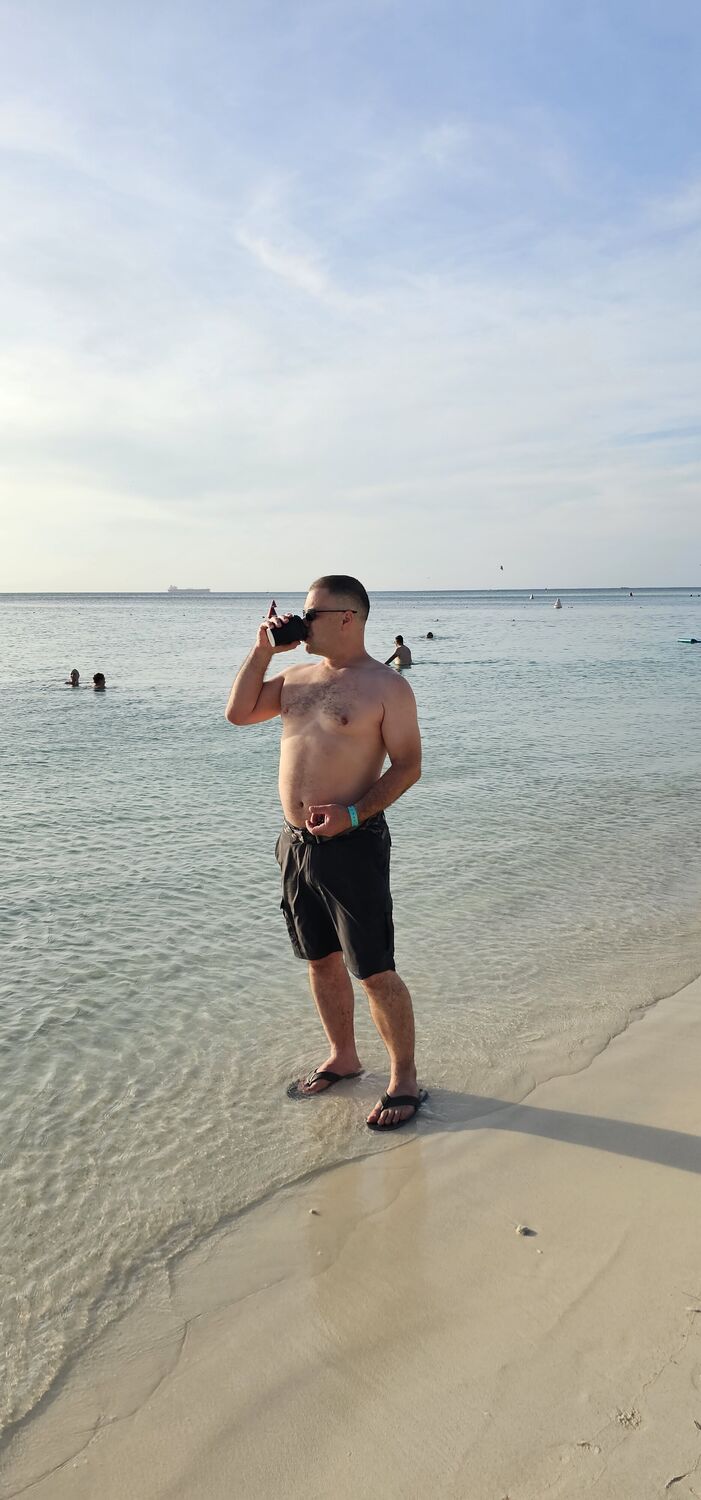  New York City,   Vladimir, 43 ,   ,   , c 