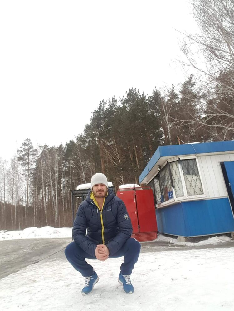  ,   Caril, 34 ,   ,   