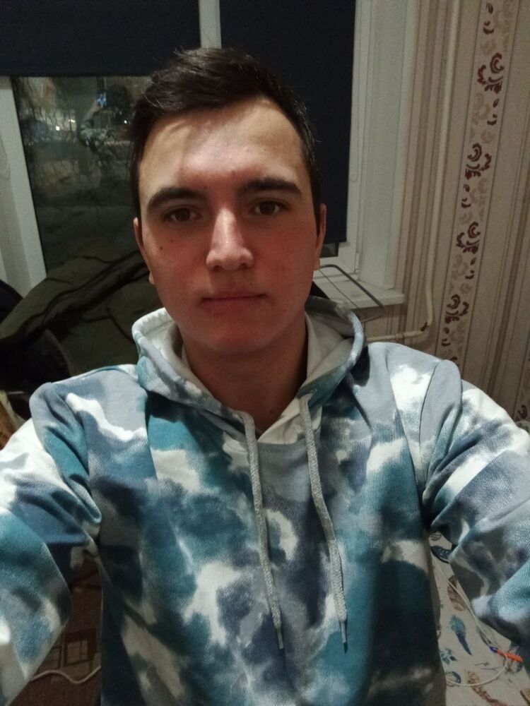  42515241  , 27 ,     