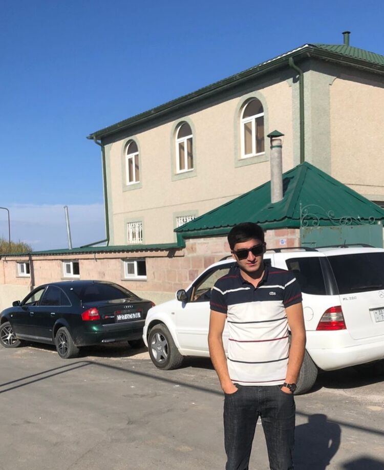 ���� 27935991 ����� Aram, 23 ����, ���� ���������� � ������