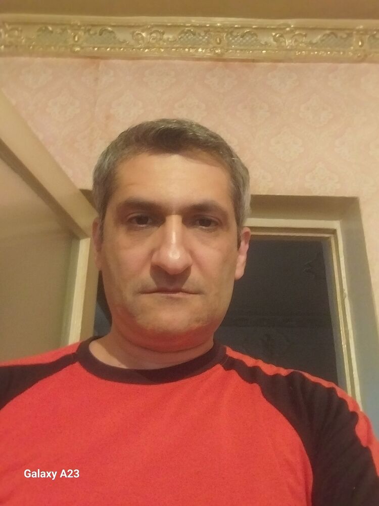  39758991  Sadiq, 46 ,    
