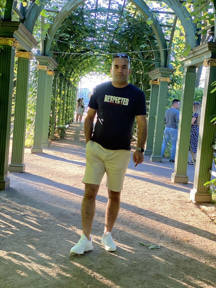  -,   Ramiz, 40 ,   ,   , c 