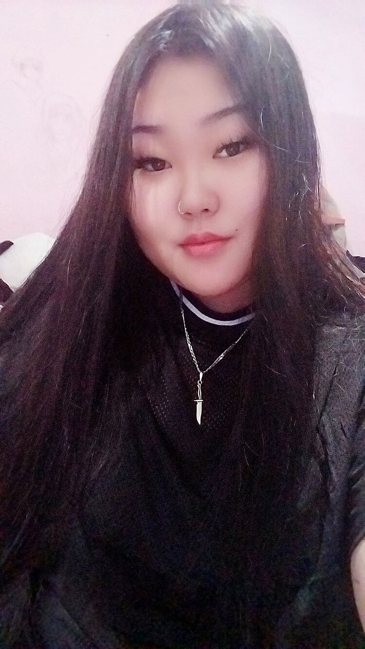  ,   Maya, 25 ,   