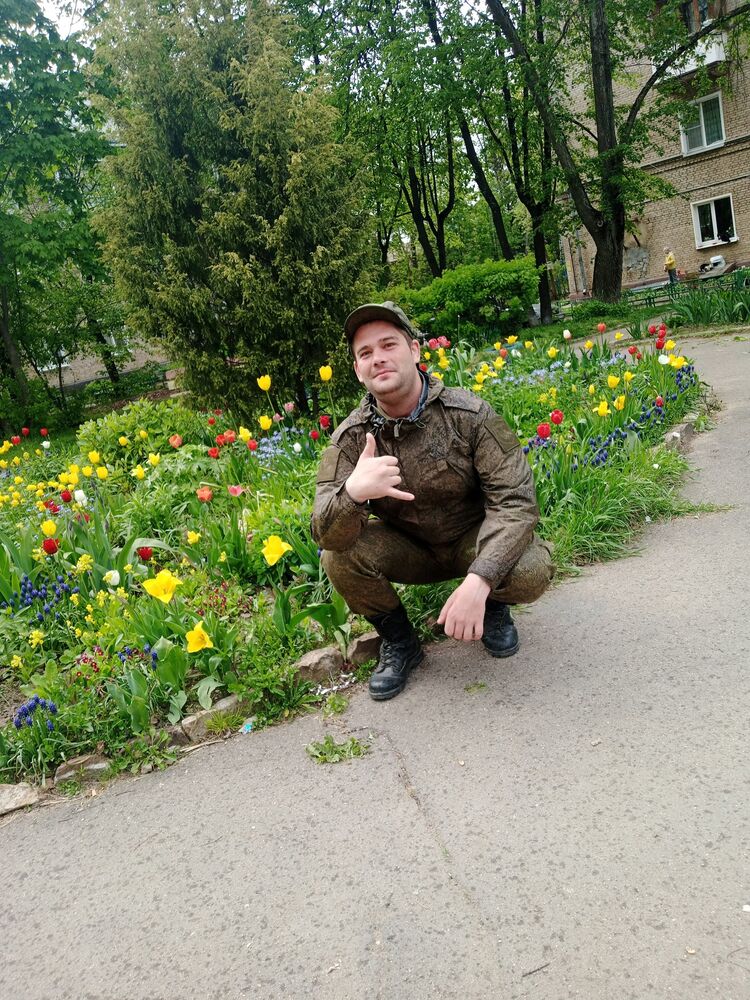  ,   Ivan, 30 ,   ,   