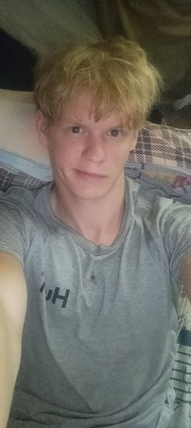  38417201  , 21 ,    