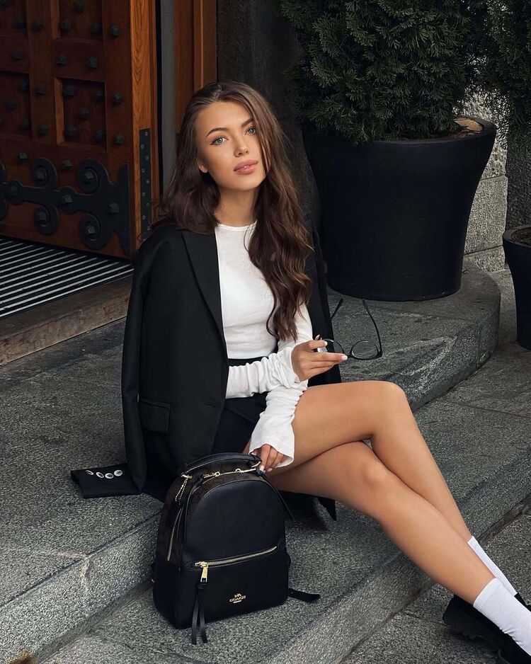  ,   Polina, 23 ,   ,   