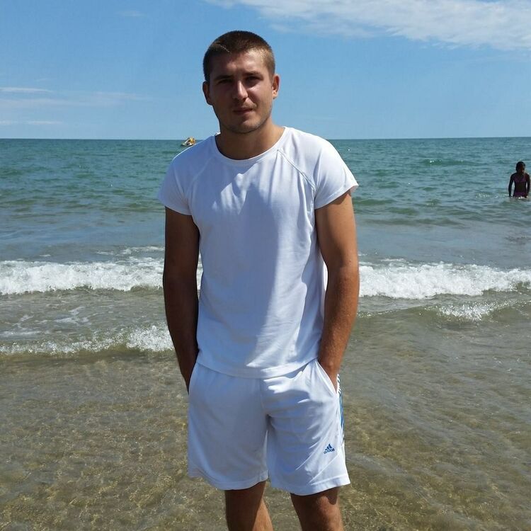  ,   Serghei, 31 ,   ,   , c 