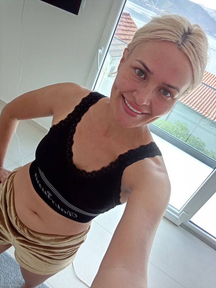  Kotor,   , 37 ,     , c 