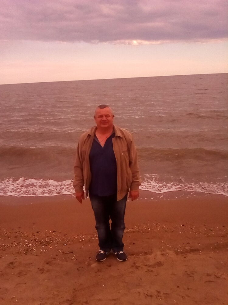  9551061  Ruslan, 54 ,    -