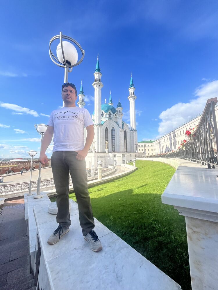  46594941  Yegor, 37 ,    