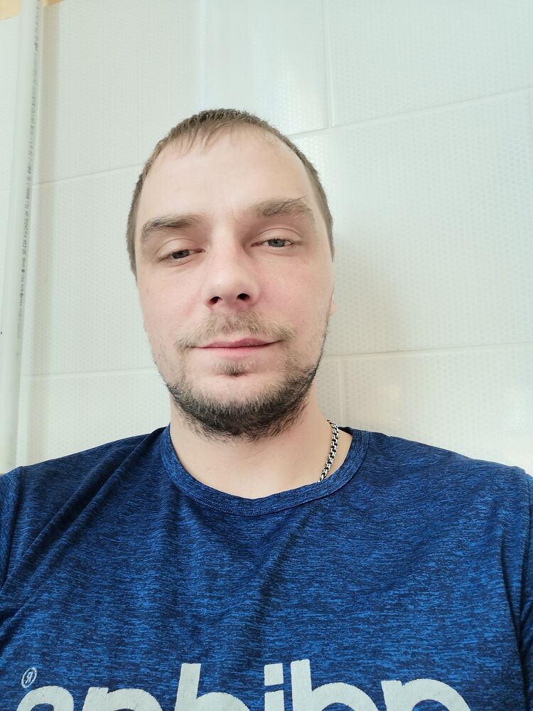  33114671  , 32 ,    