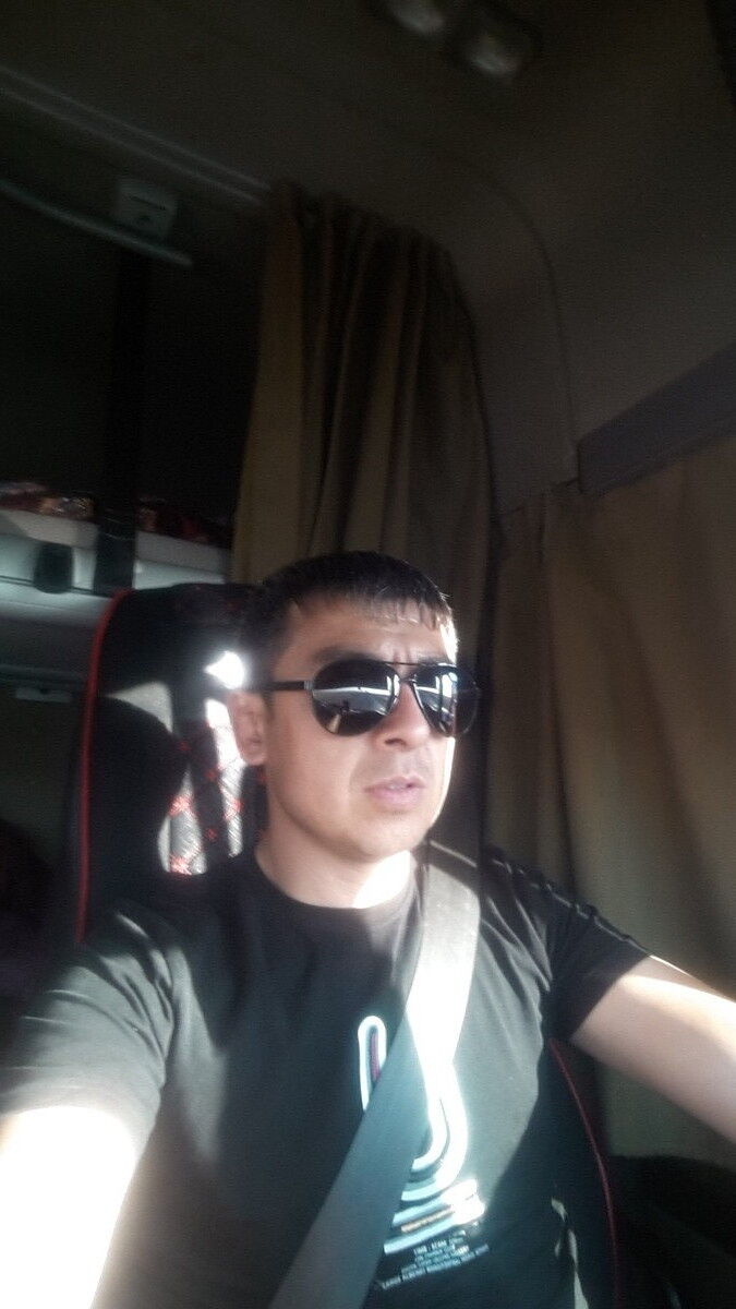  15903651  , 38 ,    