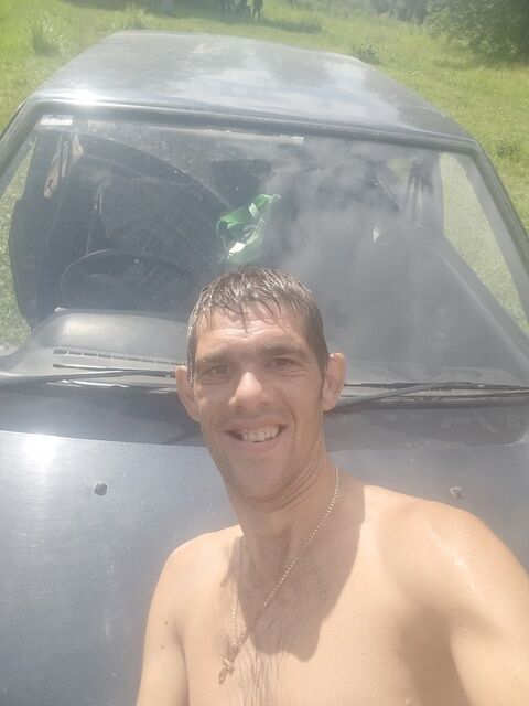  46589261  , 38 ,    