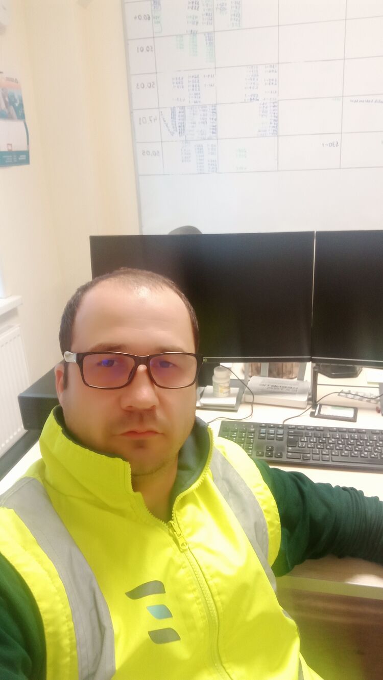  34532921  Ruslan, 39 ,    North Charleston