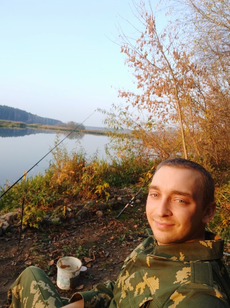  ,   Andrey, 33 ,   