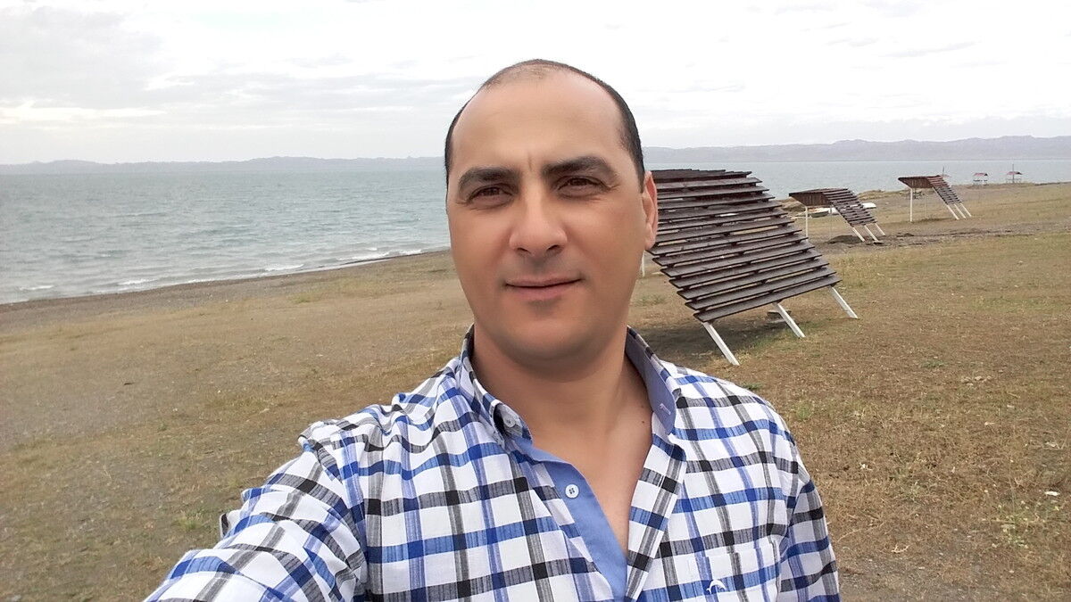  7474871  ILHAM, 52 ,    