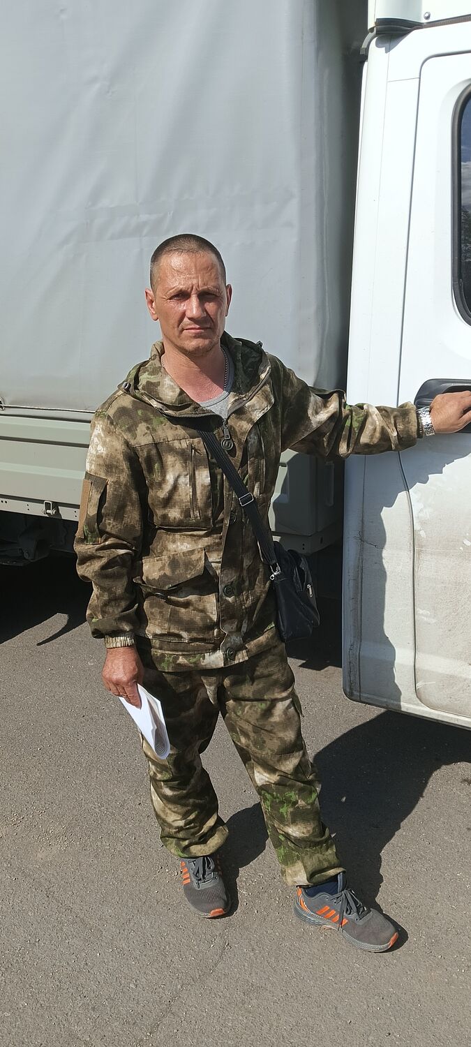  52804621  Aleksei, 38 ,    