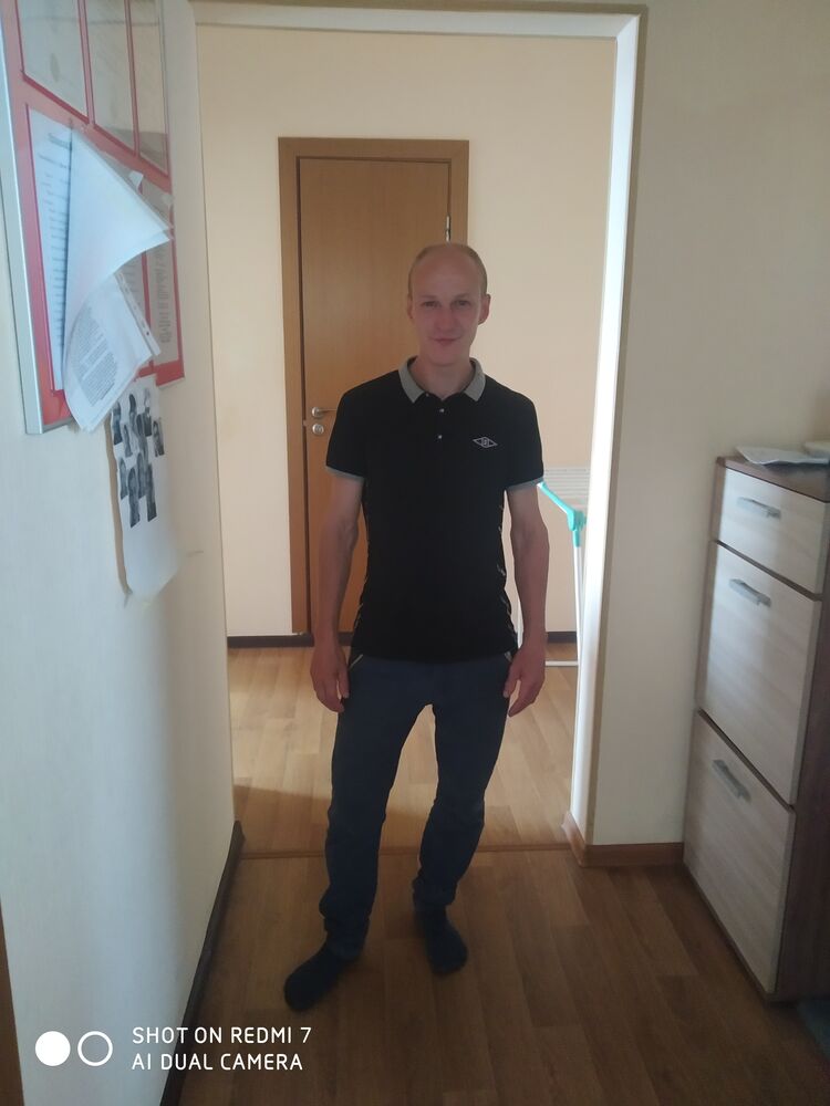  35998641  , 32 ,    -