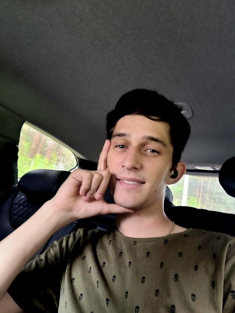  ,   Yarik, 24 ,   ,   