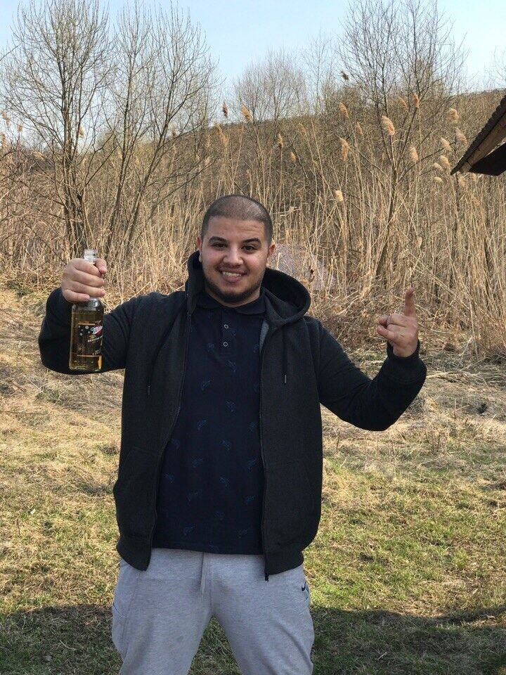  9648761  , 31 ,    